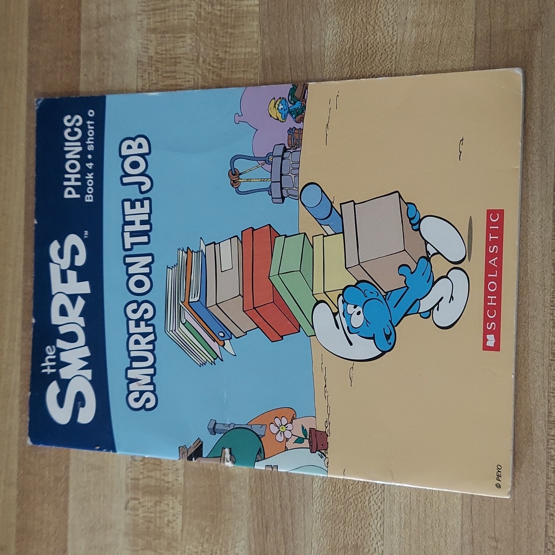 The Smurfs Phonics Book 4 Smurfs On The Job